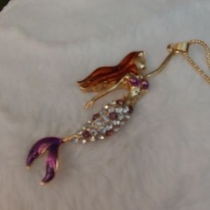 Beautiful Sea Nymph Crystal Necklace